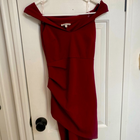 Dress - Picture 1 of 3